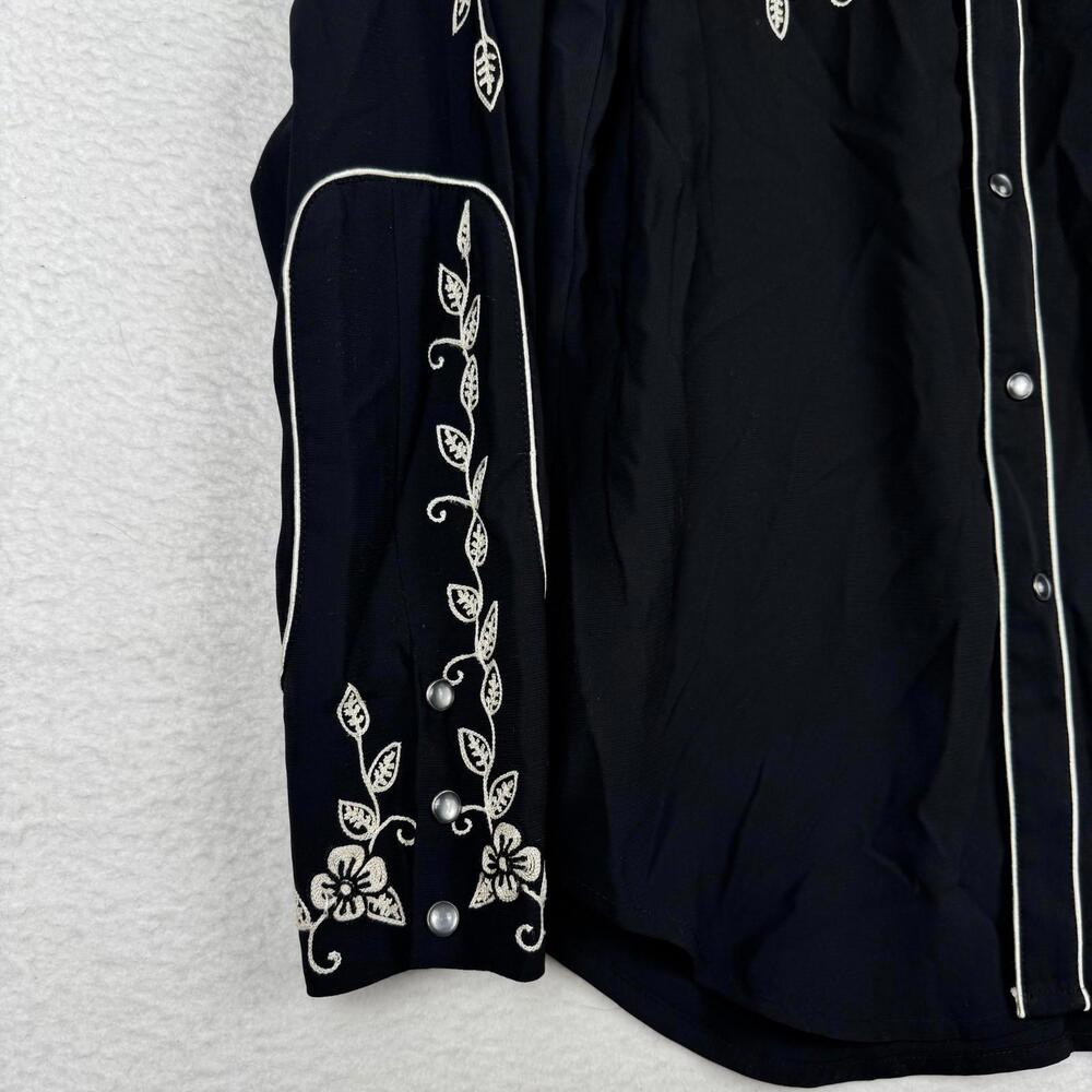 Polo Ralph Lauren Women's 2 Relaxed Fit Pearl Snap Western Embroidered Shirt - Picture 2 of 11